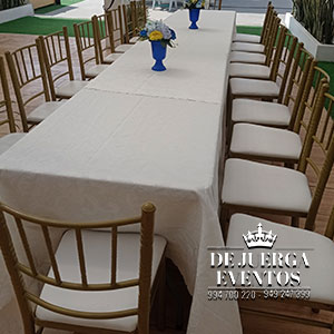 Mesa Rectangular Vestida